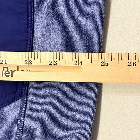 Under Armour Vest Womens Small Purple Fleece Survivor Hybrid Cold‎ Gear Infrared - Picture 3 of 10